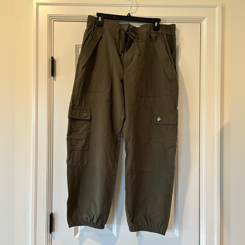 CAbi Women's Olive Green Cargo Joggers